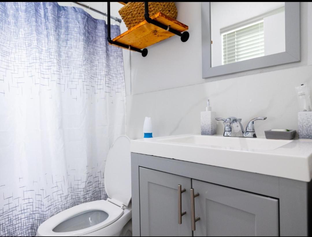 Beautiful Studio In Heart Of Miami Villa Bagian luar foto