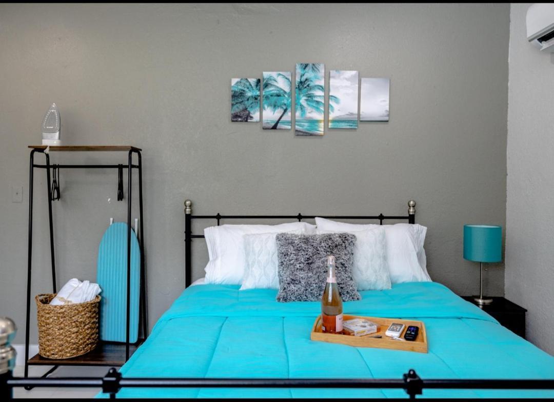 Beautiful Studio In Heart Of Miami Villa Bagian luar foto